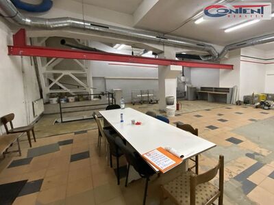Exkluzivně pronájem podzemních komerčních prostor 2.000 - 3.000 m², Praha - 1299