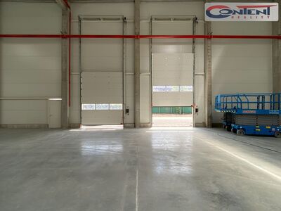 Pronájem skladu, výrobních prostor 8.000 m², Příšovice, D10 - 9539