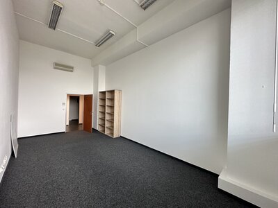 Exkluzivně pronájem kancelářských prostor 186 m², Praha 10 - Hostivař - 26435