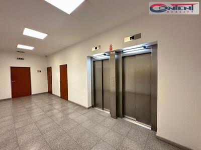 Exkluzivně pronájem kancelářských prostor 186 m², Praha 10 - Hostivař - 26438