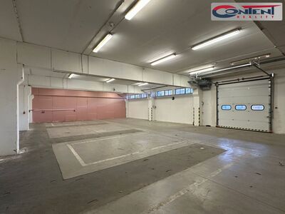 Podnájem skladu 5.330 m², Hradec Králové, D11, D35 - 55056