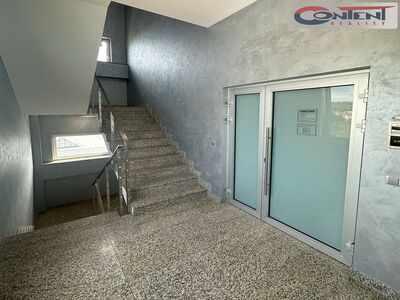 Pronájem kanceláří 258 m², Praha 8 - Dolní Chabry - 60546