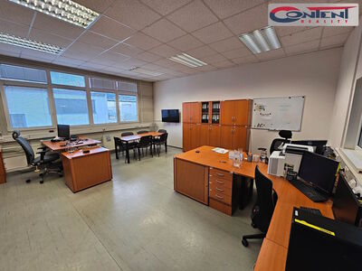Pronájem skladu, výrobních prostor 2.140 m², Bruntál - 61002