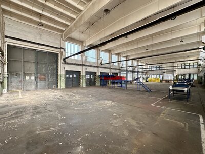 Pronájem skladu, výrobních prostor 903 m², Teplice - Žalany, D8 - 62110