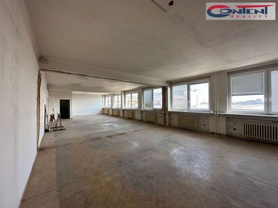 Pronájem skladu, výrobních prostor 1.009 m², Plzeň - Skvrňany - 63009