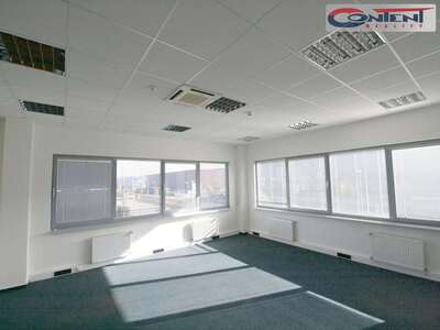 Pronájem skladu, výrobních prostor 29.469 m²,  Plzeň - Myslinka, D5 - 63683