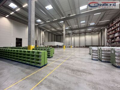Pronájem skladu, výrobních prostor 3.000 m², Hradec Králové - 63723