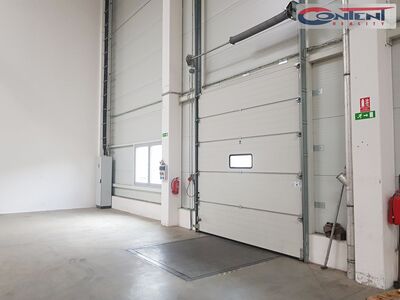 Podnájem skladu 860 m², Olomouc, Hněvotín - 64213