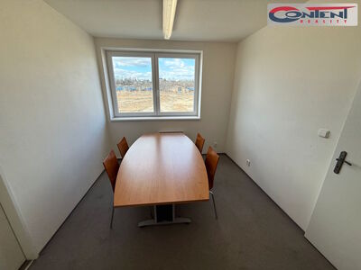 Pronájem skladu, výrobních prostor 2.110 m², Kladno - 64468