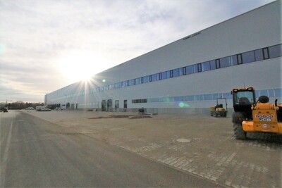 Pronájem skladu, výrobních prostor 20.459 m², Hrušky, D2 - 64489