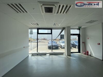 Pronájem skladu, výrobních prostor 864 m², Hradec Králové - 67187