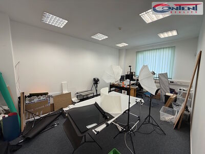 Pronájem skladu, výrobních prostor 2.695 m², Praha 10 - Hostivař - 67368