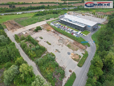 Prodej stavebního pozemku s UR 11.529 m², Mochov - 67144