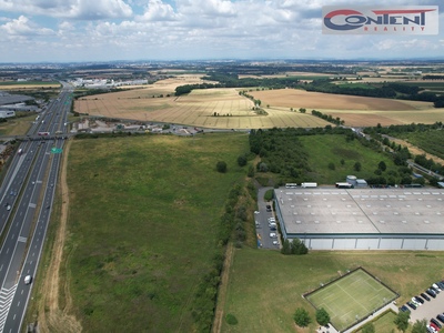 Prodej komerčního pozemku 20.495 m², Jažlovice - Říčany, D1 - 68510