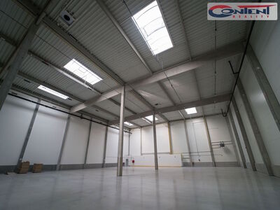 Pronájem skladu, výrobních prostor 2.662 m², Jičín - 68726