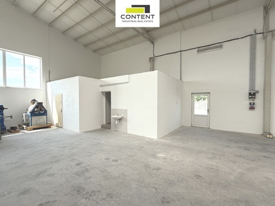 Pronájem skladu, výrobních prostor 643 m², Městec Králové - 69381