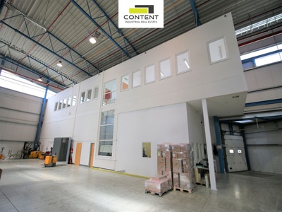Pronájem skladu, výrobních prostor 4.264 m², Kněževes - 69650