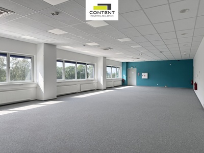 Pronájem novostavby skladu, výrobních prostor 10.000 m², Karlovy Vary - 71372