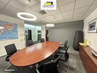 Prodej komerčního areálu 4.300 m², Praha 9 - Satalice - 72220