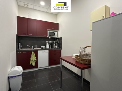 Prodej komerčního areálu 4.300 m², Praha 9 - Satalice - 72226