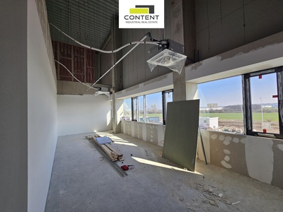 Pronájem skladu, výrobních prostor 3.000 m², Kozomín, D8 - 74026