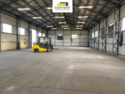 Pronájem skladu 880 m², Teplice - Žalany - 74361