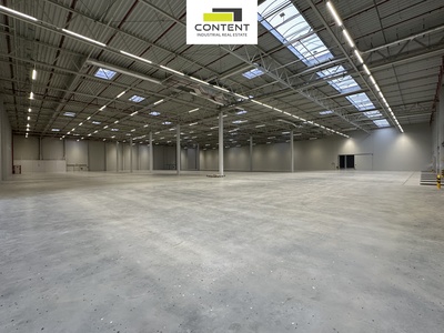 Pronájem skladu, výrobních prostor 5.672 m², Ostředek, D1 - 74753