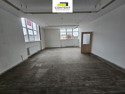 Pronájem skladu, výrobních prostor 2.735 m², Plzeň, D5 - 76936