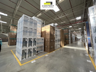 Pronájem skladu, výrobních prostor 7.600 m², Kozomín, D8 - 80092