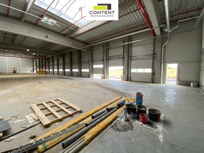 Pronájem skladu, výrobních prostor 2.000 m², Ostrava - Poruba, D1 - 81472