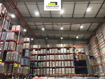 Pronájem prodejního skladu, výrobních prostor 1.500 m², Tábor, D3 - 82303