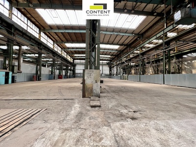 Pronájem skladu, výrobních prostor 1.080 m², Hradec Králové - Kukleny, D11 - 86077