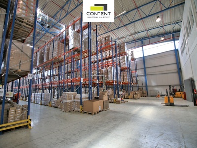 Pronájem skladu, výrobních prostor 6.398 m², Kněževes - 86250