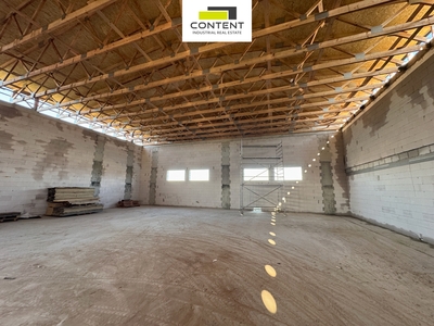 Pronájem sídla společnosti, skladové a prodejní prostory  1154 m² Hodkovice - Vestec. - 88461