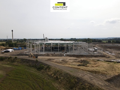 Pronájem skladu, výrobních prostor 11.000 m², Lužec nad Vltavou, D8, okres Mělník - 93870