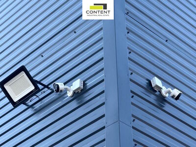 Prodej samostatného komerčního areálu 4387 m², skladové prostory 1.160 m², Býkev - 102849