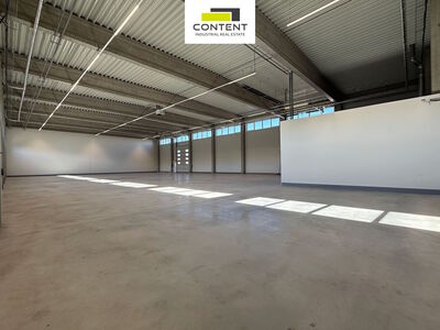 Pronájem skladu, výrobních prostor 1026 m², Kladno, D6 a D7 - 103604