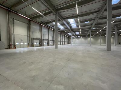Pronájem skladu, výrobních prostor 3.000 m² Pavlov, D6 - 104488