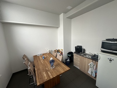 Pronájem skladu, výrobních prostor  301 m², Všechromy, D1 - 107277