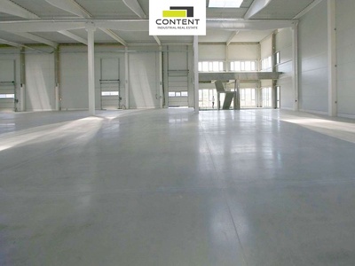 Pronájem prodejního skladu, výrobních prostor 7.000 m², Tábor, D3 - 109752