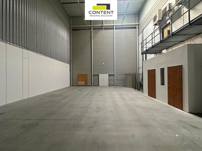 Pronájem skladu, výrobních prostor 550 m², Chrášťany - 110340
