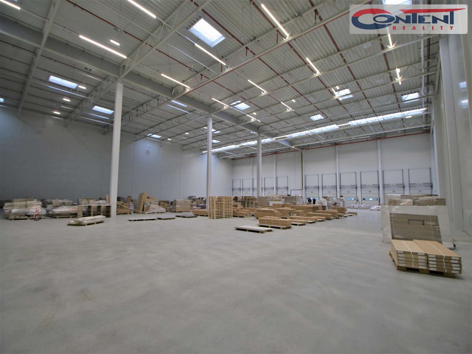 Pronájem skladu nebo výrobních prostor 2.638 m², Jeneč, D6