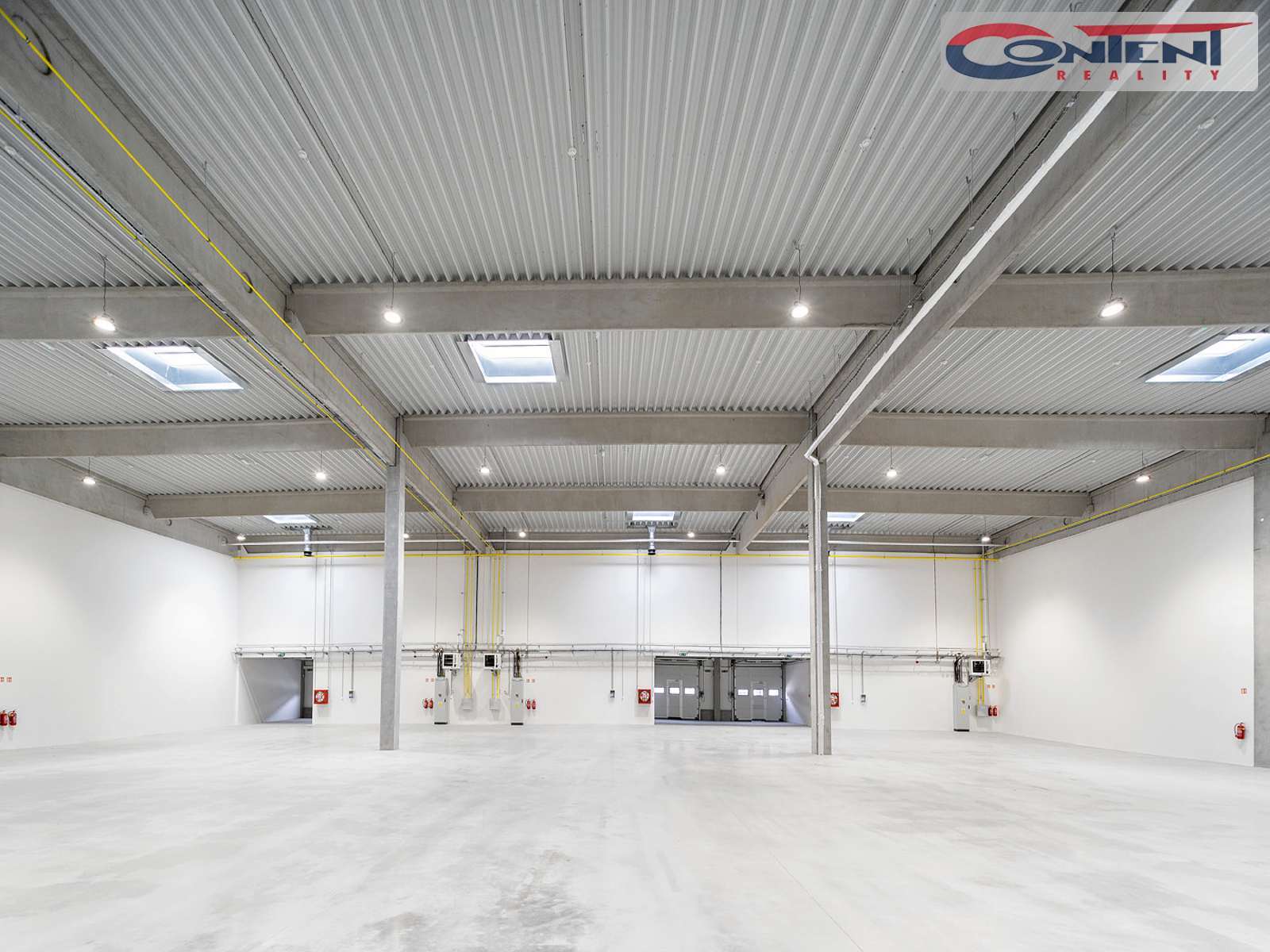 Pronájem novostavby skladu, výrobních prostor 10.000 m², Mikulov