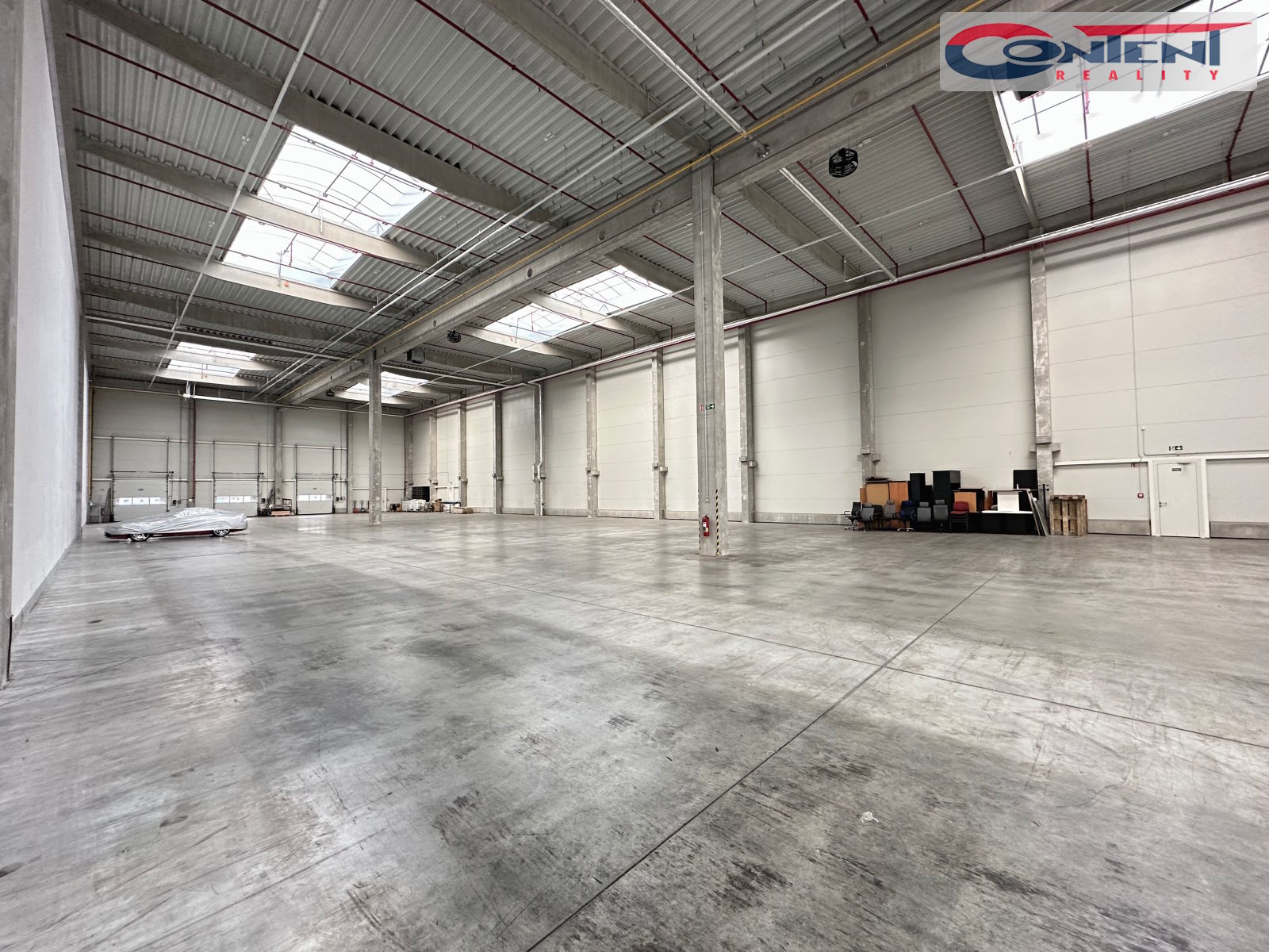 Pronájem novostavby skladu, výrobních prostor 2.622 m², Zápy, Praha - východ, D10