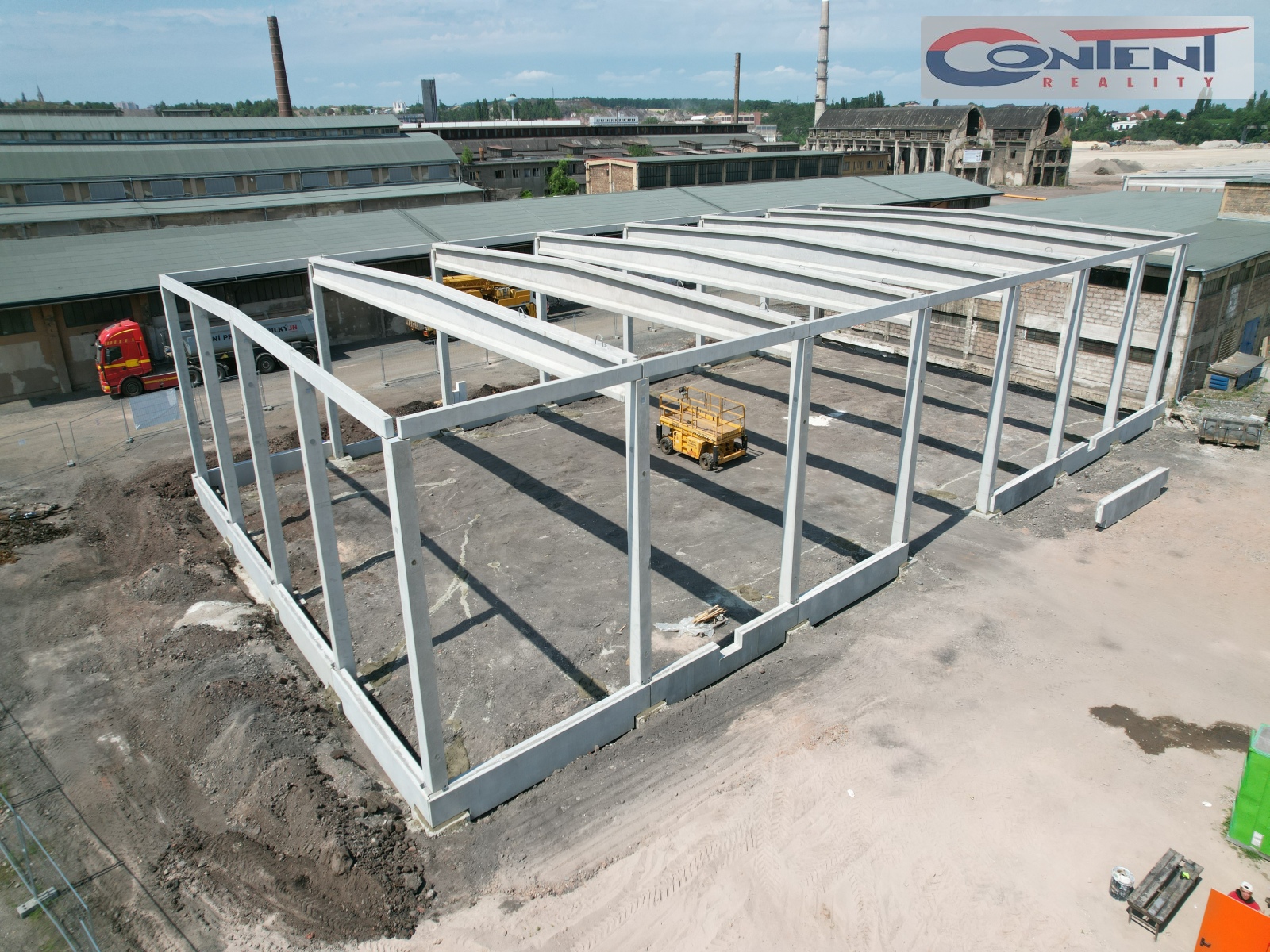 Pronájem skladu, výrobních prostor 919 m², Kladno