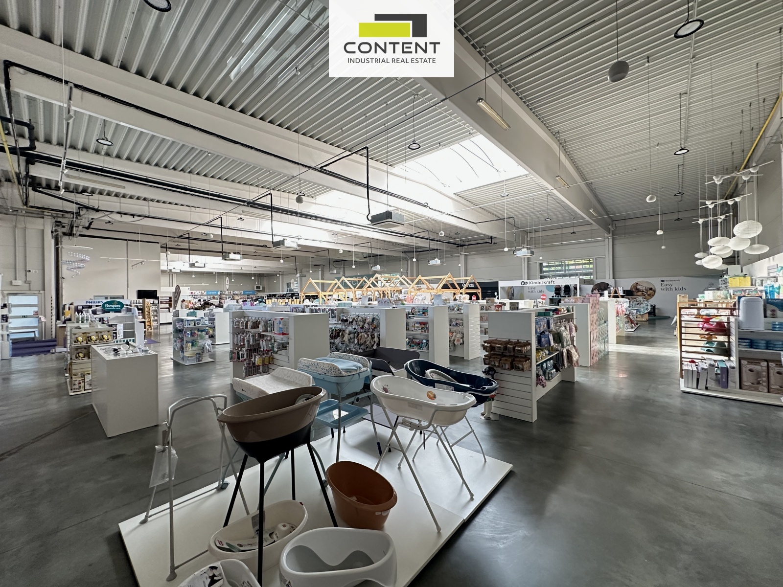 Pronájem skladu, prodejních prostor 845 m², Hostivice, D6