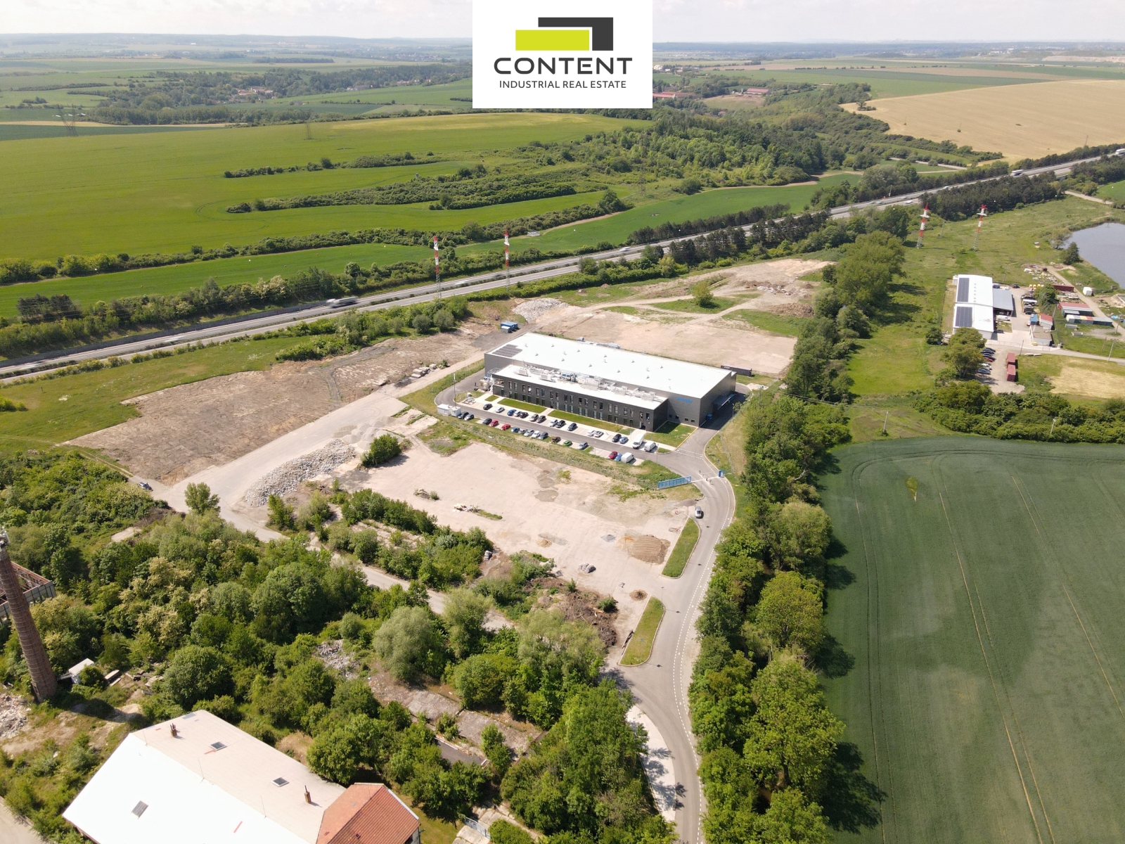 Prodej stavebního pozemku s UR 11.529 m², Mochov