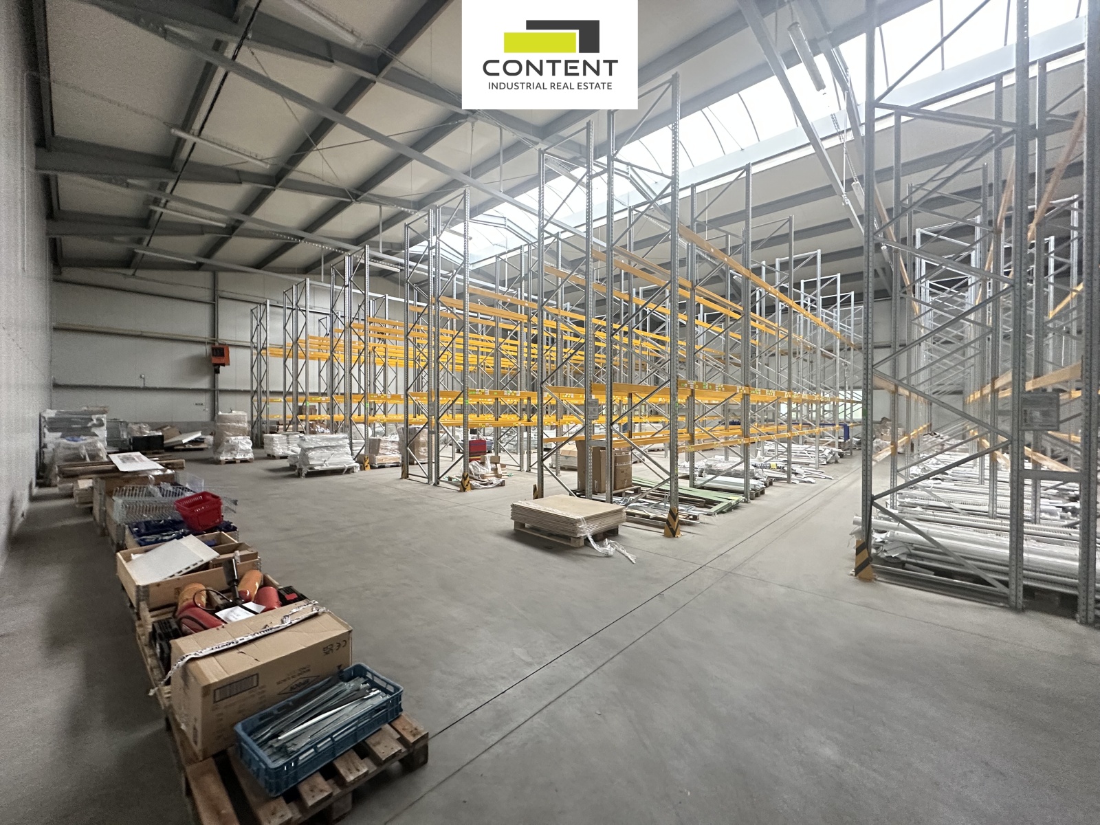 Pronájem skladu, výrobních prostor 5.668 m², Příbram, D4