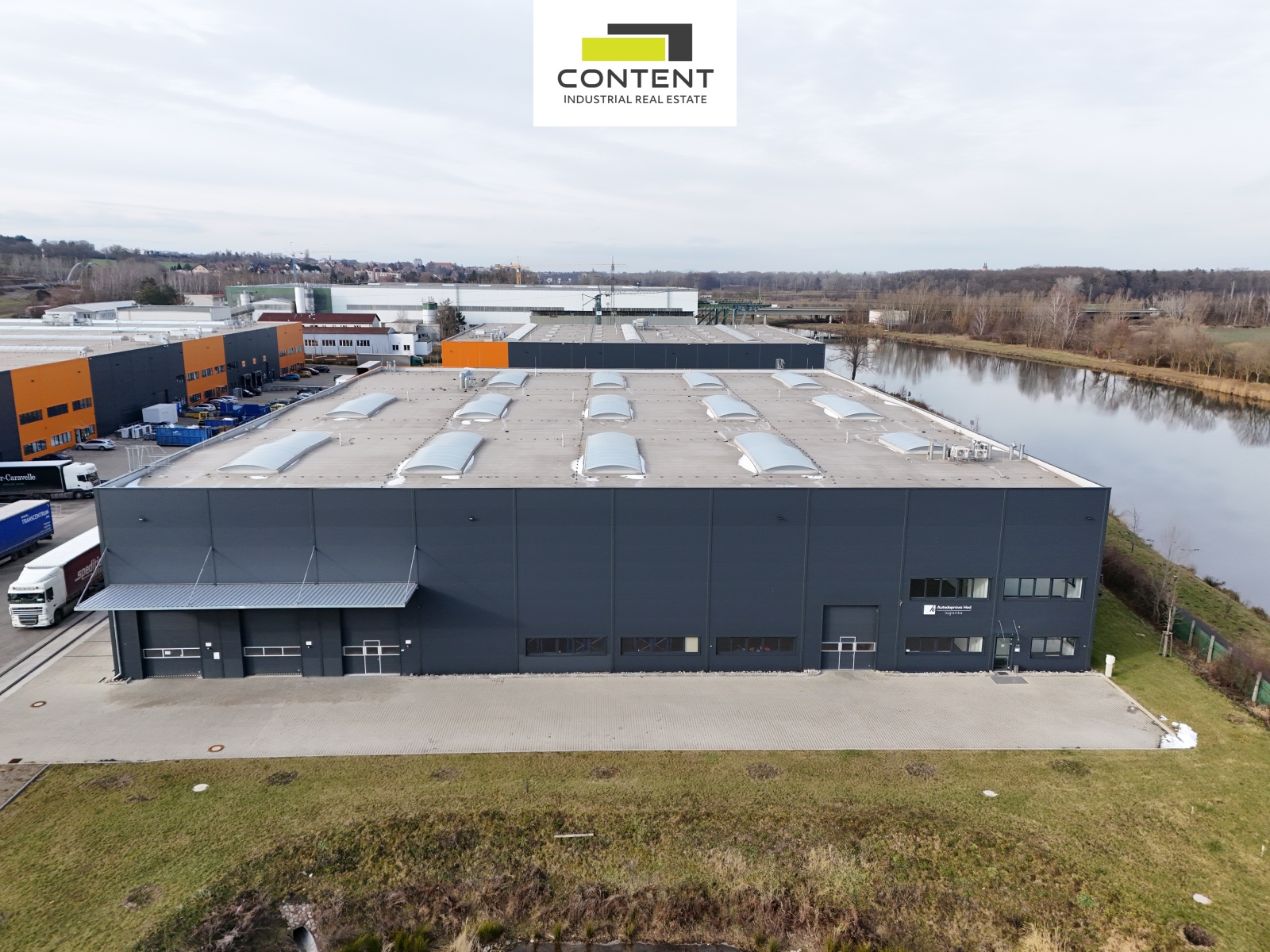 Pronájem novostavby skladu, výrobních prostor 2.622 m², Zápy, Praha-východ, D10