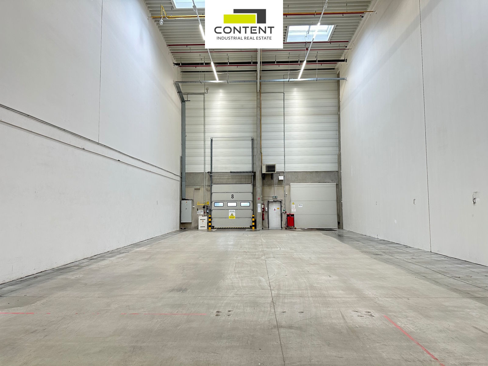 Pronájem skladu, výrobních prostor 550 m², Chrášťany